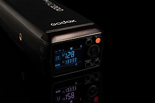 ���� GODOX AD200 Pocket Flash kit 